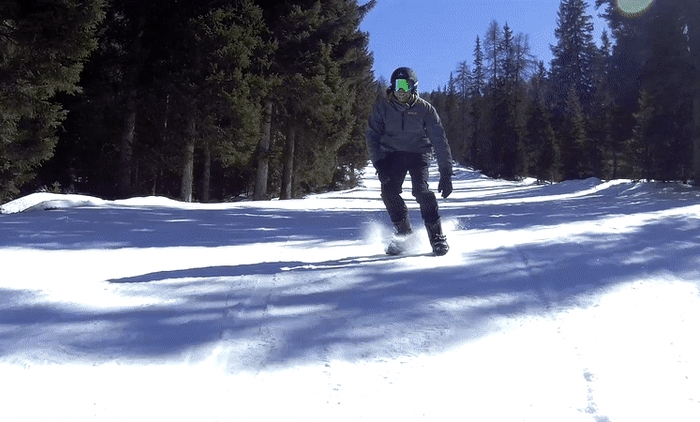 これぞ究極の雪遊び？新たなスノーギア「ASSLED(アスレッド)」が